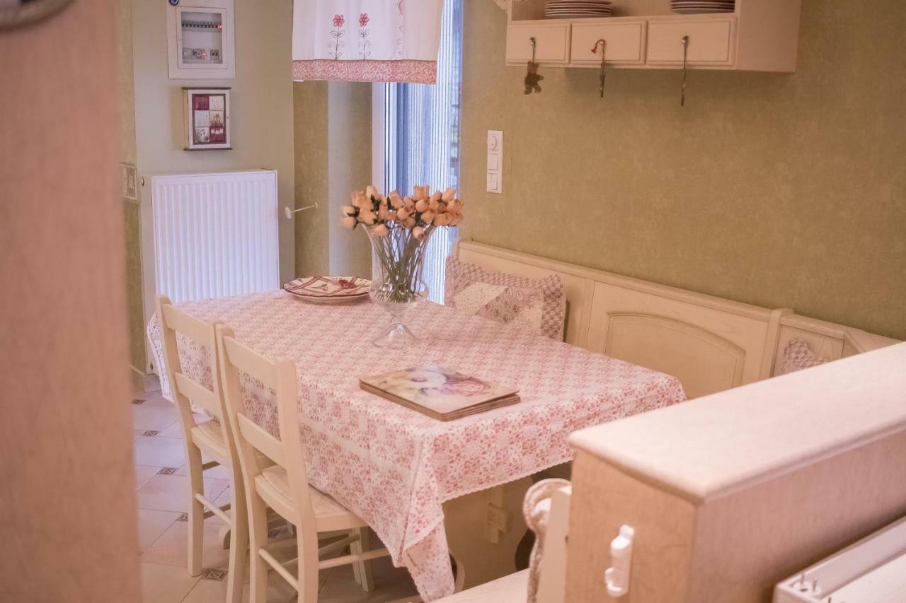 Luxury Family Meteora Villa
